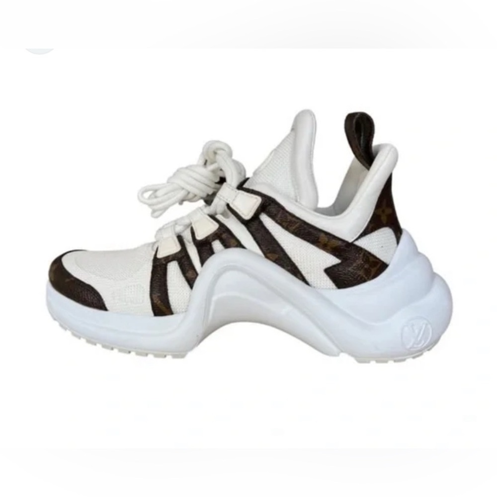 Louis Vuitton White and Brown Size 37